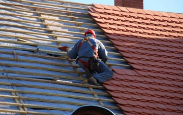 roof tiles Easton Maudit, Northamptonshire
